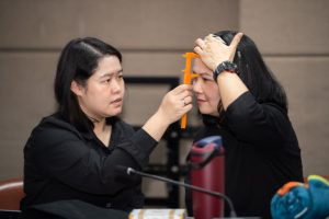 การฝึกอบรม ฝึกอบรม การอบรม อบรม การสัมมนา สัมมนา จัดสัมมนา การสอน สอน วิชา บรรยาย ปฏิบัติ ฝึกปฏิบัติ กิจกรรมกลุ่ม ประชุม ระดมสมอง อภิปราย รายงาน นำเสนอ train training seminar topic course outline proposal group brainstorming workshop discuss discussion content topic syllabus curriculum development วิชา เนื้อหา หัวข้อ รูปแบบ ผู้เข้าอบรม ห้องเรียน ห้องอบรม ห้องประชุม หลักสูตรหัวหน้างาน หลักสูตรพัฒนาหัวหน้างาน หลักสูตรหัวหน้างานยุคใหม่ การบริหาร management หัวหน้างาน supervisor การบังคับบัญชาสำหรับหัวหน้างาน supervisory บทบาทหัวหน้างาน บทบาทและหน้าที่หัวหน้างาน supervisory skill การแก้ปัญหาและตัดสินใจ problem solving problem solving and decision making การบริหารความขัดแย้ง conflict conflict management การเป็นผู้นำ leadership ผู้นำ leader โค้ช coach การสอนงาน coaching การสั่งการ การสั่งงาน directing การมอบหมายงาน delegation การควบคุมงาน controlling การจูงใจ การจูงใจผู้ใต้บังคับบัญชา การจูงใจลูกน้อง motivation การประเมินผลการปฏิบัติงาน performance appraisal การบริหารทรัพยากรบุคคล human resource management งานด้านบุคคล hr human resource การบริหารทรัพยากรมนุษย์ การพัฒนาบุคลากร แผนการฝึกอบรมประจำปี training training road map การรักษาบุคลากร engagement การรักษาคนเก่ง talent retention การคิดอย่างเป็นระบบ systematic thinking การคิดสร้างสรรค์ creative thinking การทำงานเป็นทีม team teamwork การสื่อสาร communication การประสานงาน cooperation การเจรจาต่อรอง negotiation การนำเสนอ present presentation presentation skill presentation technique การวางแผน plan planning การจัดลำดับความสำคัญของงาน priority setting การให้คำปรึกษา counseling การเป็นพี่เลี้ยง พี่เลี้ยง mentor mentoring การสัมภาษณ์พนักงาน interview interviewing ความฉลาดทางอารมณ์ E.Q. e.q. 5ส 5s การเพิ่มผลผลิต productivity การลดต้นทุน cost cost reduction การขาย sales การตลาด marketing การให้บริการ service service mind การบริหารลูกค้าสัมพันธ์ crm customer relationship management การบริหารเชิงกลยุทธ์ strategic management การวางแผนกลยุทธ์ strategic planning การกำหนดตัวชี้วัดในการทำงาน kpi การบริหารเวลา time management โหงวเฮ้ง kaizen บริษัท ไอเดียล อินโนเวชั่น จำกัด ไอเดียลอินโนเวชั่น วิชิต สุรพนานนท์ชัย ดร.วิชิต สุรพนานนท์ชัย วิทยากร อาจารย์ ด๊อกเตอร์ ดร. บริษัทวางระบบองค์กร วางระบบองค์กร วางระบบบริษัท รับวางระบบบริษัท บริษัทวางระบบ การวางระบบบริษัท บริษัทที่ปรึกษา บริษัทวางระบบด้านงานบุคคล ที่ปรึกษา งานที่ปรึกษา ที่ปรึกษาด้าน hr บริษัทที่ปรึกษาด้าน hr ที่ปรึกษา hr ปรึกษา hr ที่ปรึกษางาน hr ที่ปรึกษาด้านทรัพยากรบุคคล บริษัท hr consultant บริษัทที่ปรึกษาด้าน hrd ที่ปรึกษา hrd ปรึกษา hrd ที่ปรึกษางาน hrd บริษัทที่ปรึกษาธุรกิจ บริษัทที่ปรึกษาจำกัด ที่ปรึกษาองค์กร บริษัทรับวางระบบ วางระบบด้านงานบุคคล วางระบบด้านการบริหาร วางระบบด้าน hr งานด้าน hr ผู้เชี่ยวชาญด้าน hr ที่ปรึกษาด้านการขาย วางระบบด้านการขาย ที่ปรึกษาด้านการตลาด วางระบบด้านการตลาด ที่ปรึกษาด้านบัญชี วางระบบด้านบัญชี ที่ปรึกษาด้านการเงิน วางระบบด้านการเงิน ที่ปรึกษาด้านบริการ วางระบบด้านบริการ DeepSeek Gemini ChatGPT