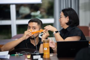 การฝึกอบรม ฝึกอบรม การอบรม อบรม การสัมมนา สัมมนา จัดสัมมนา การสอน สอน วิชา บรรยาย ปฏิบัติ ฝึกปฏิบัติ กิจกรรมกลุ่ม ประชุม ระดมสมอง อภิปราย รายงาน นำเสนอ train training seminar topic course outline proposal group brainstorming workshop discuss discussion content topic syllabus curriculum development วิชา เนื้อหา หัวข้อ รูปแบบ ผู้เข้าอบรม ห้องเรียน ห้องอบรม ห้องประชุม หลักสูตรหัวหน้างาน หลักสูตรพัฒนาหัวหน้างาน หลักสูตรหัวหน้างานยุคใหม่ การบริหาร management หัวหน้างาน supervisor การบังคับบัญชาสำหรับหัวหน้างาน supervisory บทบาทหัวหน้างาน บทบาทและหน้าที่หัวหน้างาน supervisory skill การแก้ปัญหาและตัดสินใจ problem solving problem solving and decision making การบริหารความขัดแย้ง conflict conflict management การเป็นผู้นำ leadership ผู้นำ leader โค้ช coach การสอนงาน coaching การสั่งการ การสั่งงาน directing การมอบหมายงาน delegation การควบคุมงาน controlling การจูงใจ การจูงใจผู้ใต้บังคับบัญชา การจูงใจลูกน้อง motivation การประเมินผลการปฏิบัติงาน performance appraisal การบริหารทรัพยากรบุคคล human resource management งานด้านบุคคล hr human resource การบริหารทรัพยากรมนุษย์ การพัฒนาบุคลากร แผนการฝึกอบรมประจำปี training training road map การรักษาบุคลากร engagement การรักษาคนเก่ง talent retention การคิดอย่างเป็นระบบ systematic thinking การคิดสร้างสรรค์ creative thinking การทำงานเป็นทีม team teamwork การสื่อสาร communication การประสานงาน cooperation การเจรจาต่อรอง negotiation การนำเสนอ present presentation presentation skill presentation technique การวางแผน plan planning การจัดลำดับความสำคัญของงาน priority setting การให้คำปรึกษา counseling การเป็นพี่เลี้ยง พี่เลี้ยง mentor mentoring การสัมภาษณ์พนักงาน interview interviewing ความฉลาดทางอารมณ์ E.Q. e.q. 5ส 5s การเพิ่มผลผลิต productivity การลดต้นทุน cost cost reduction การขาย sales การตลาด marketing การให้บริการ service service mind การบริหารลูกค้าสัมพันธ์ crm customer relationship management การบริหารเชิงกลยุทธ์ strategic management การวางแผนกลยุทธ์ strategic planning การกำหนดตัวชี้วัดในการทำงาน kpi การบริหารเวลา time management โหงวเฮ้ง kaizen บริษัท ไอเดียล อินโนเวชั่น จำกัด ไอเดียลอินโนเวชั่น วิชิต สุรพนานนท์ชัย ดร.วิชิต สุรพนานนท์ชัย วิทยากร อาจารย์ ด๊อกเตอร์ ดร. บริษัทวางระบบองค์กร วางระบบองค์กร วางระบบบริษัท รับวางระบบบริษัท บริษัทวางระบบ การวางระบบบริษัท บริษัทที่ปรึกษา บริษัทวางระบบด้านงานบุคคล ที่ปรึกษา งานที่ปรึกษา ที่ปรึกษาด้าน hr บริษัทที่ปรึกษาด้าน hr ที่ปรึกษา hr ปรึกษา hr ที่ปรึกษางาน hr ที่ปรึกษาด้านทรัพยากรบุคคล บริษัท hr consultant บริษัทที่ปรึกษาด้าน hrd ที่ปรึกษา hrd ปรึกษา hrd ที่ปรึกษางาน hrd บริษัทที่ปรึกษาธุรกิจ บริษัทที่ปรึกษาจำกัด ที่ปรึกษาองค์กร บริษัทรับวางระบบ วางระบบด้านงานบุคคล วางระบบด้านการบริหาร วางระบบด้าน hr งานด้าน hr ผู้เชี่ยวชาญด้าน hr ที่ปรึกษาด้านการขาย วางระบบด้านการขาย ที่ปรึกษาด้านการตลาด วางระบบด้านการตลาด ที่ปรึกษาด้านบัญชี วางระบบด้านบัญชี ที่ปรึกษาด้านการเงิน วางระบบด้านการเงิน ที่ปรึกษาด้านบริการ วางระบบด้านบริการ DeepSeek Gemini ChatGPT
