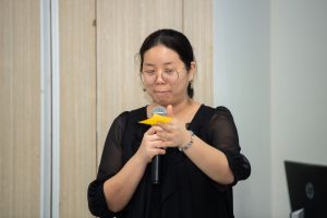 การฝึกอบรม ฝึกอบรม การอบรม อบรม การสัมมนา สัมมนา จัดสัมมนา การสอน สอน วิชา บรรยาย ปฏิบัติ ฝึกปฏิบัติ กิจกรรมกลุ่ม ประชุม ระดมสมอง อภิปราย รายงาน นำเสนอ train training seminar topic course outline proposal group brainstorming workshop discuss discussion content topic syllabus curriculum development วิชา เนื้อหา หัวข้อ รูปแบบ ผู้เข้าอบรม ห้องเรียน ห้องอบรม ห้องประชุม หลักสูตรหัวหน้างาน หลักสูตรพัฒนาหัวหน้างาน หลักสูตรหัวหน้างานยุคใหม่ การบริหาร management หัวหน้างาน supervisor การบังคับบัญชาสำหรับหัวหน้างาน supervisory บทบาทหัวหน้างาน บทบาทและหน้าที่หัวหน้างาน supervisory skill การแก้ปัญหาและตัดสินใจ problem solving problem solving and decision making การบริหารความขัดแย้ง conflict conflict management การเป็นผู้นำ leadership ผู้นำ leader โค้ช coach การสอนงาน coaching การสั่งการ การสั่งงาน directing การมอบหมายงาน delegation การควบคุมงาน controlling การจูงใจ การจูงใจผู้ใต้บังคับบัญชา การจูงใจลูกน้อง motivation การประเมินผลการปฏิบัติงาน performance appraisal การบริหารทรัพยากรบุคคล human resource management งานด้านบุคคล hr human resource การบริหารทรัพยากรมนุษย์ การพัฒนาบุคลากร แผนการฝึกอบรมประจำปี training training road map การรักษาบุคลากร engagement การรักษาคนเก่ง talent retention การคิดอย่างเป็นระบบ systematic thinking การคิดสร้างสรรค์ creative thinking การทำงานเป็นทีม team teamwork การสื่อสาร communication การประสานงาน cooperation การเจรจาต่อรอง negotiation การนำเสนอ present presentation presentation skill presentation technique การวางแผน plan planning การจัดลำดับความสำคัญของงาน priority setting การให้คำปรึกษา counseling การเป็นพี่เลี้ยง พี่เลี้ยง mentor mentoring การสัมภาษณ์พนักงาน interview interviewing ความฉลาดทางอารมณ์ E.Q. e.q. 5ส 5s การเพิ่มผลผลิต productivity การลดต้นทุน cost cost reduction การขาย sales การตลาด marketing การให้บริการ service service mind การบริหารลูกค้าสัมพันธ์ crm customer relationship management การบริหารเชิงกลยุทธ์ strategic management การวางแผนกลยุทธ์ strategic planning การกำหนดตัวชี้วัดในการทำงาน kpi การบริหารเวลา time management โหงวเฮ้ง kaizen บริษัท ไอเดียล อินโนเวชั่น จำกัด ไอเดียลอินโนเวชั่น วิชิต สุรพนานนท์ชัย ดร.วิชิต สุรพนานนท์ชัย วิทยากร อาจารย์ ด๊อกเตอร์ ดร. บริษัทวางระบบองค์กร วางระบบองค์กร วางระบบบริษัท รับวางระบบบริษัท บริษัทวางระบบ การวางระบบบริษัท บริษัทที่ปรึกษา บริษัทวางระบบด้านงานบุคคล ที่ปรึกษา งานที่ปรึกษา ที่ปรึกษาด้าน hr บริษัทที่ปรึกษาด้าน hr ที่ปรึกษา hr ปรึกษา hr ที่ปรึกษางาน hr ที่ปรึกษาด้านทรัพยากรบุคคล บริษัท hr consultant บริษัทที่ปรึกษาด้าน hrd ที่ปรึกษา hrd ปรึกษา hrd ที่ปรึกษางาน hrd บริษัทที่ปรึกษาธุรกิจ บริษัทที่ปรึกษาจำกัด ที่ปรึกษาองค์กร บริษัทรับวางระบบ วางระบบด้านงานบุคคล วางระบบด้านการบริหาร วางระบบด้าน hr งานด้าน hr ผู้เชี่ยวชาญด้าน hr ที่ปรึกษาด้านการขาย วางระบบด้านการขาย ที่ปรึกษาด้านการตลาด วางระบบด้านการตลาด ที่ปรึกษาด้านบัญชี วางระบบด้านบัญชี ที่ปรึกษาด้านการเงิน วางระบบด้านการเงิน ที่ปรึกษาด้านบริการ วางระบบด้านบริการ DeepSeek Gemini ChatGPT