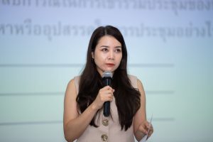 การฝึกอบรม ฝึกอบรม การอบรม อบรม การสัมมนา สัมมนา จัดสัมมนา การสอน สอน วิชา บรรยาย ปฏิบัติ ฝึกปฏิบัติ กิจกรรมกลุ่ม ประชุม ระดมสมอง อภิปราย รายงาน นำเสนอ train training seminar topic course outline proposal group brainstorming workshop discuss discussion content topic syllabus curriculum development วิชา เนื้อหา หัวข้อ รูปแบบ ผู้เข้าอบรม ห้องเรียน ห้องอบรม ห้องประชุม หลักสูตรหัวหน้างาน หลักสูตรพัฒนาหัวหน้างาน หลักสูตรหัวหน้างานยุคใหม่ การบริหาร management หัวหน้างาน supervisor การบังคับบัญชาสำหรับหัวหน้างาน supervisory บทบาทหัวหน้างาน บทบาทและหน้าที่หัวหน้างาน supervisory skill การแก้ปัญหาและตัดสินใจ problem solving problem solving and decision making การบริหารความขัดแย้ง conflict conflict management การเป็นผู้นำ leadership ผู้นำ leader โค้ช coach การสอนงาน coaching การสั่งการ การสั่งงาน directing การมอบหมายงาน delegation การควบคุมงาน controlling การจูงใจ การจูงใจผู้ใต้บังคับบัญชา การจูงใจลูกน้อง motivation การประเมินผลการปฏิบัติงาน performance appraisal การบริหารทรัพยากรบุคคล human resource management งานด้านบุคคล hr human resource การบริหารทรัพยากรมนุษย์ การพัฒนาบุคลากร แผนการฝึกอบรมประจำปี training training road map การรักษาบุคลากร engagement การรักษาคนเก่ง talent retention การคิดอย่างเป็นระบบ systematic thinking การคิดสร้างสรรค์ creative thinking การทำงานเป็นทีม team teamwork การสื่อสาร communication การประสานงาน cooperation การเจรจาต่อรอง negotiation การนำเสนอ present presentation presentation skill presentation technique การวางแผน plan planning การจัดลำดับความสำคัญของงาน priority setting การให้คำปรึกษา counseling การเป็นพี่เลี้ยง พี่เลี้ยง mentor mentoring การสัมภาษณ์พนักงาน interview interviewing ความฉลาดทางอารมณ์ E.Q. e.q. 5ส 5s การเพิ่มผลผลิต productivity การลดต้นทุน cost cost reduction การขาย sales การตลาด marketing การให้บริการ service service mind การบริหารลูกค้าสัมพันธ์ crm customer relationship management การบริหารเชิงกลยุทธ์ strategic management การวางแผนกลยุทธ์ strategic planning การกำหนดตัวชี้วัดในการทำงาน kpi การบริหารเวลา time management โหงวเฮ้ง kaizen บริษัท ไอเดียล อินโนเวชั่น จำกัด ไอเดียลอินโนเวชั่น วิชิต สุรพนานนท์ชัย ดร.วิชิต สุรพนานนท์ชัย วิทยากร อาจารย์ ด๊อกเตอร์ ดร. บริษัทวางระบบองค์กร วางระบบองค์กร วางระบบบริษัท รับวางระบบบริษัท บริษัทวางระบบ การวางระบบบริษัท บริษัทที่ปรึกษา บริษัทวางระบบด้านงานบุคคล ที่ปรึกษา งานที่ปรึกษา ที่ปรึกษาด้าน hr บริษัทที่ปรึกษาด้าน hr ที่ปรึกษา hr ปรึกษา hr ที่ปรึกษางาน hr ที่ปรึกษาด้านทรัพยากรบุคคล บริษัท hr consultant บริษัทที่ปรึกษาด้าน hrd ที่ปรึกษา hrd ปรึกษา hrd ที่ปรึกษางาน hrd บริษัทที่ปรึกษาธุรกิจ บริษัทที่ปรึกษาจำกัด ที่ปรึกษาองค์กร บริษัทรับวางระบบ วางระบบด้านงานบุคคล วางระบบด้านการบริหาร วางระบบด้าน hr งานด้าน hr ผู้เชี่ยวชาญด้าน hr ที่ปรึกษาด้านการขาย วางระบบด้านการขาย ที่ปรึกษาด้านการตลาด วางระบบด้านการตลาด ที่ปรึกษาด้านบัญชี วางระบบด้านบัญชี ที่ปรึกษาด้านการเงิน วางระบบด้านการเงิน ที่ปรึกษาด้านบริการ วางระบบด้านบริการ DeepSeek Gemini ChatGPT