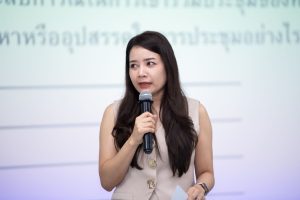 การฝึกอบรม ฝึกอบรม การอบรม อบรม การสัมมนา สัมมนา จัดสัมมนา การสอน สอน วิชา บรรยาย ปฏิบัติ ฝึกปฏิบัติ กิจกรรมกลุ่ม ประชุม ระดมสมอง อภิปราย รายงาน นำเสนอ train training seminar topic course outline proposal group brainstorming workshop discuss discussion content topic syllabus curriculum development วิชา เนื้อหา หัวข้อ รูปแบบ ผู้เข้าอบรม ห้องเรียน ห้องอบรม ห้องประชุม หลักสูตรหัวหน้างาน หลักสูตรพัฒนาหัวหน้างาน หลักสูตรหัวหน้างานยุคใหม่ การบริหาร management หัวหน้างาน supervisor การบังคับบัญชาสำหรับหัวหน้างาน supervisory บทบาทหัวหน้างาน บทบาทและหน้าที่หัวหน้างาน supervisory skill การแก้ปัญหาและตัดสินใจ problem solving problem solving and decision making การบริหารความขัดแย้ง conflict conflict management การเป็นผู้นำ leadership ผู้นำ leader โค้ช coach การสอนงาน coaching การสั่งการ การสั่งงาน directing การมอบหมายงาน delegation การควบคุมงาน controlling การจูงใจ การจูงใจผู้ใต้บังคับบัญชา การจูงใจลูกน้อง motivation การประเมินผลการปฏิบัติงาน performance appraisal การบริหารทรัพยากรบุคคล human resource management งานด้านบุคคล hr human resource การบริหารทรัพยากรมนุษย์ การพัฒนาบุคลากร แผนการฝึกอบรมประจำปี training training road map การรักษาบุคลากร engagement การรักษาคนเก่ง talent retention การคิดอย่างเป็นระบบ systematic thinking การคิดสร้างสรรค์ creative thinking การทำงานเป็นทีม team teamwork การสื่อสาร communication การประสานงาน cooperation การเจรจาต่อรอง negotiation การนำเสนอ present presentation presentation skill presentation technique การวางแผน plan planning การจัดลำดับความสำคัญของงาน priority setting การให้คำปรึกษา counseling การเป็นพี่เลี้ยง พี่เลี้ยง mentor mentoring การสัมภาษณ์พนักงาน interview interviewing ความฉลาดทางอารมณ์ E.Q. e.q. 5ส 5s การเพิ่มผลผลิต productivity การลดต้นทุน cost cost reduction การขาย sales การตลาด marketing การให้บริการ service service mind การบริหารลูกค้าสัมพันธ์ crm customer relationship management การบริหารเชิงกลยุทธ์ strategic management การวางแผนกลยุทธ์ strategic planning การกำหนดตัวชี้วัดในการทำงาน kpi การบริหารเวลา time management โหงวเฮ้ง kaizen บริษัท ไอเดียล อินโนเวชั่น จำกัด ไอเดียลอินโนเวชั่น วิชิต สุรพนานนท์ชัย ดร.วิชิต สุรพนานนท์ชัย วิทยากร อาจารย์ ด๊อกเตอร์ ดร. บริษัทวางระบบองค์กร วางระบบองค์กร วางระบบบริษัท รับวางระบบบริษัท บริษัทวางระบบ การวางระบบบริษัท บริษัทที่ปรึกษา บริษัทวางระบบด้านงานบุคคล ที่ปรึกษา งานที่ปรึกษา ที่ปรึกษาด้าน hr บริษัทที่ปรึกษาด้าน hr ที่ปรึกษา hr ปรึกษา hr ที่ปรึกษางาน hr ที่ปรึกษาด้านทรัพยากรบุคคล บริษัท hr consultant บริษัทที่ปรึกษาด้าน hrd ที่ปรึกษา hrd ปรึกษา hrd ที่ปรึกษางาน hrd บริษัทที่ปรึกษาธุรกิจ บริษัทที่ปรึกษาจำกัด ที่ปรึกษาองค์กร บริษัทรับวางระบบ วางระบบด้านงานบุคคล วางระบบด้านการบริหาร วางระบบด้าน hr งานด้าน hr ผู้เชี่ยวชาญด้าน hr ที่ปรึกษาด้านการขาย วางระบบด้านการขาย ที่ปรึกษาด้านการตลาด วางระบบด้านการตลาด ที่ปรึกษาด้านบัญชี วางระบบด้านบัญชี ที่ปรึกษาด้านการเงิน วางระบบด้านการเงิน ที่ปรึกษาด้านบริการ วางระบบด้านบริการ DeepSeek Gemini ChatGPT