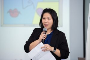 การฝึกอบรม ฝึกอบรม การอบรม อบรม การสัมมนา สัมมนา จัดสัมมนา การสอน สอน วิชา บรรยาย ปฏิบัติ ฝึกปฏิบัติ กิจกรรมกลุ่ม ประชุม ระดมสมอง อภิปราย รายงาน นำเสนอ train training seminar topic course outline proposal group brainstorming workshop discuss discussion content topic syllabus curriculum development วิชา เนื้อหา หัวข้อ รูปแบบ ผู้เข้าอบรม ห้องเรียน ห้องอบรม ห้องประชุม หลักสูตรหัวหน้างาน หลักสูตรพัฒนาหัวหน้างาน หลักสูตรหัวหน้างานยุคใหม่ การบริหาร management หัวหน้างาน supervisor การบังคับบัญชาสำหรับหัวหน้างาน supervisory บทบาทหัวหน้างาน บทบาทและหน้าที่หัวหน้างาน supervisory skill การแก้ปัญหาและตัดสินใจ problem solving problem solving and decision making การบริหารความขัดแย้ง conflict conflict management การเป็นผู้นำ leadership ผู้นำ leader โค้ช coach การสอนงาน coaching การสั่งการ การสั่งงาน directing การมอบหมายงาน delegation การควบคุมงาน controlling การจูงใจ การจูงใจผู้ใต้บังคับบัญชา การจูงใจลูกน้อง motivation การประเมินผลการปฏิบัติงาน performance appraisal การบริหารทรัพยากรบุคคล human resource management งานด้านบุคคล hr human resource การบริหารทรัพยากรมนุษย์ การพัฒนาบุคลากร แผนการฝึกอบรมประจำปี training training road map การรักษาบุคลากร engagement การรักษาคนเก่ง talent retention การคิดอย่างเป็นระบบ systematic thinking การคิดสร้างสรรค์ creative thinking การทำงานเป็นทีม team teamwork การสื่อสาร communication การประสานงาน cooperation การเจรจาต่อรอง negotiation การนำเสนอ present presentation presentation skill presentation technique การวางแผน plan planning การจัดลำดับความสำคัญของงาน priority setting การให้คำปรึกษา counseling การเป็นพี่เลี้ยง พี่เลี้ยง mentor mentoring การสัมภาษณ์พนักงาน interview interviewing ความฉลาดทางอารมณ์ E.Q. e.q. 5ส 5s การเพิ่มผลผลิต productivity การลดต้นทุน cost cost reduction การขาย sales การตลาด marketing การให้บริการ service service mind การบริหารลูกค้าสัมพันธ์ crm customer relationship management การบริหารเชิงกลยุทธ์ strategic management การวางแผนกลยุทธ์ strategic planning การกำหนดตัวชี้วัดในการทำงาน kpi การบริหารเวลา time management โหงวเฮ้ง kaizen บริษัท ไอเดียล อินโนเวชั่น จำกัด ไอเดียลอินโนเวชั่น วิชิต สุรพนานนท์ชัย ดร.วิชิต สุรพนานนท์ชัย วิทยากร อาจารย์ ด๊อกเตอร์ ดร. บริษัทวางระบบองค์กร วางระบบองค์กร วางระบบบริษัท รับวางระบบบริษัท บริษัทวางระบบ การวางระบบบริษัท บริษัทที่ปรึกษา บริษัทวางระบบด้านงานบุคคล ที่ปรึกษา งานที่ปรึกษา ที่ปรึกษาด้าน hr บริษัทที่ปรึกษาด้าน hr ที่ปรึกษา hr ปรึกษา hr ที่ปรึกษางาน hr ที่ปรึกษาด้านทรัพยากรบุคคล บริษัท hr consultant บริษัทที่ปรึกษาด้าน hrd ที่ปรึกษา hrd ปรึกษา hrd ที่ปรึกษางาน hrd บริษัทที่ปรึกษาธุรกิจ บริษัทที่ปรึกษาจำกัด ที่ปรึกษาองค์กร บริษัทรับวางระบบ วางระบบด้านงานบุคคล วางระบบด้านการบริหาร วางระบบด้าน hr งานด้าน hr ผู้เชี่ยวชาญด้าน hr ที่ปรึกษาด้านการขาย วางระบบด้านการขาย ที่ปรึกษาด้านการตลาด วางระบบด้านการตลาด ที่ปรึกษาด้านบัญชี วางระบบด้านบัญชี ที่ปรึกษาด้านการเงิน วางระบบด้านการเงิน ที่ปรึกษาด้านบริการ วางระบบด้านบริการ DeepSeek Gemini ChatGPT