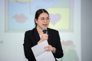การฝึกอบรม ฝึกอบรม การอบรม อบรม การสัมมนา สัมมนา จัดสัมมนา การสอน สอน วิชา บรรยาย ปฏิบัติ ฝึกปฏิบัติ กิจกรรมกลุ่ม ประชุม ระดมสมอง อภิปราย รายงาน นำเสนอ train training seminar topic course outline proposal group brainstorming workshop discuss discussion content topic syllabus curriculum development วิชา เนื้อหา หัวข้อ รูปแบบ ผู้เข้าอบรม ห้องเรียน ห้องอบรม ห้องประชุม หลักสูตรหัวหน้างาน หลักสูตรพัฒนาหัวหน้างาน หลักสูตรหัวหน้างานยุคใหม่ การบริหาร management หัวหน้างาน supervisor การบังคับบัญชาสำหรับหัวหน้างาน supervisory บทบาทหัวหน้างาน บทบาทและหน้าที่หัวหน้างาน supervisory skill การแก้ปัญหาและตัดสินใจ problem solving problem solving and decision making การบริหารความขัดแย้ง conflict conflict management การเป็นผู้นำ leadership ผู้นำ leader โค้ช coach การสอนงาน coaching การสั่งการ การสั่งงาน directing การมอบหมายงาน delegation การควบคุมงาน controlling การจูงใจ การจูงใจผู้ใต้บังคับบัญชา การจูงใจลูกน้อง motivation การประเมินผลการปฏิบัติงาน performance appraisal การบริหารทรัพยากรบุคคล human resource management งานด้านบุคคล hr human resource การบริหารทรัพยากรมนุษย์ การพัฒนาบุคลากร แผนการฝึกอบรมประจำปี training training road map การรักษาบุคลากร engagement การรักษาคนเก่ง talent retention การคิดอย่างเป็นระบบ systematic thinking การคิดสร้างสรรค์ creative thinking การทำงานเป็นทีม team teamwork การสื่อสาร communication การประสานงาน cooperation การเจรจาต่อรอง negotiation การนำเสนอ present presentation presentation skill presentation technique การวางแผน plan planning การจัดลำดับความสำคัญของงาน priority setting การให้คำปรึกษา counseling การเป็นพี่เลี้ยง พี่เลี้ยง mentor mentoring การสัมภาษณ์พนักงาน interview interviewing ความฉลาดทางอารมณ์ E.Q. e.q. 5ส 5s การเพิ่มผลผลิต productivity การลดต้นทุน cost cost reduction การขาย sales การตลาด marketing การให้บริการ service service mind การบริหารลูกค้าสัมพันธ์ crm customer relationship management การบริหารเชิงกลยุทธ์ strategic management การวางแผนกลยุทธ์ strategic planning การกำหนดตัวชี้วัดในการทำงาน kpi การบริหารเวลา time management โหงวเฮ้ง kaizen บริษัท ไอเดียล อินโนเวชั่น จำกัด ไอเดียลอินโนเวชั่น วิชิต สุรพนานนท์ชัย ดร.วิชิต สุรพนานนท์ชัย วิทยากร อาจารย์ ด๊อกเตอร์ ดร. บริษัทวางระบบองค์กร วางระบบองค์กร วางระบบบริษัท รับวางระบบบริษัท บริษัทวางระบบ การวางระบบบริษัท บริษัทที่ปรึกษา บริษัทวางระบบด้านงานบุคคล ที่ปรึกษา งานที่ปรึกษา ที่ปรึกษาด้าน hr บริษัทที่ปรึกษาด้าน hr ที่ปรึกษา hr ปรึกษา hr ที่ปรึกษางาน hr ที่ปรึกษาด้านทรัพยากรบุคคล บริษัท hr consultant บริษัทที่ปรึกษาด้าน hrd ที่ปรึกษา hrd ปรึกษา hrd ที่ปรึกษางาน hrd บริษัทที่ปรึกษาธุรกิจ บริษัทที่ปรึกษาจำกัด ที่ปรึกษาองค์กร บริษัทรับวางระบบ วางระบบด้านงานบุคคล วางระบบด้านการบริหาร วางระบบด้าน hr งานด้าน hr ผู้เชี่ยวชาญด้าน hr ที่ปรึกษาด้านการขาย วางระบบด้านการขาย ที่ปรึกษาด้านการตลาด วางระบบด้านการตลาด ที่ปรึกษาด้านบัญชี วางระบบด้านบัญชี ที่ปรึกษาด้านการเงิน วางระบบด้านการเงิน ที่ปรึกษาด้านบริการ วางระบบด้านบริการ DeepSeek Gemini ChatGPT
