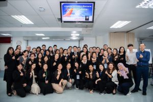 การฝึกอบรม ฝึกอบรม การอบรม อบรม การสัมมนา สัมมนา จัดสัมมนา การสอน สอน วิชา บรรยาย ปฏิบัติ ฝึกปฏิบัติ กิจกรรมกลุ่ม ประชุม ระดมสมอง อภิปราย รายงาน นำเสนอ train training seminar topic course outline proposal group brainstorming workshop discuss discussion content topic syllabus curriculum development วิชา เนื้อหา หัวข้อ รูปแบบ ผู้เข้าอบรม ห้องเรียน ห้องอบรม ห้องประชุม หลักสูตรหัวหน้างาน หลักสูตรพัฒนาหัวหน้างาน หลักสูตรหัวหน้างานยุคใหม่ การบริหาร management หัวหน้างาน supervisor การบังคับบัญชาสำหรับหัวหน้างาน supervisory บทบาทหัวหน้างาน บทบาทและหน้าที่หัวหน้างาน supervisory skill การแก้ปัญหาและตัดสินใจ problem solving problem solving and decision making การบริหารความขัดแย้ง conflict conflict management การเป็นผู้นำ leadership ผู้นำ leader โค้ช coach การสอนงาน coaching การสั่งการ การสั่งงาน directing การมอบหมายงาน delegation การควบคุมงาน controlling การจูงใจ การจูงใจผู้ใต้บังคับบัญชา การจูงใจลูกน้อง motivation การประเมินผลการปฏิบัติงาน performance appraisal การบริหารทรัพยากรบุคคล human resource management งานด้านบุคคล hr human resource การบริหารทรัพยากรมนุษย์ การพัฒนาบุคลากร แผนการฝึกอบรมประจำปี training training road map การรักษาบุคลากร engagement การรักษาคนเก่ง talent retention การคิดอย่างเป็นระบบ systematic thinking การคิดสร้างสรรค์ creative thinking การทำงานเป็นทีม team teamwork การสื่อสาร communication การประสานงาน cooperation การเจรจาต่อรอง negotiation การนำเสนอ present presentation presentation skill presentation technique การวางแผน plan planning การจัดลำดับความสำคัญของงาน priority setting การให้คำปรึกษา counseling การเป็นพี่เลี้ยง พี่เลี้ยง mentor mentoring การสัมภาษณ์พนักงาน interview interviewing ความฉลาดทางอารมณ์ E.Q. e.q. 5ส 5s การเพิ่มผลผลิต productivity การลดต้นทุน cost cost reduction การขาย sales การตลาด marketing การให้บริการ service service mind การบริหารลูกค้าสัมพันธ์ crm customer relationship management การบริหารเชิงกลยุทธ์ strategic management การวางแผนกลยุทธ์ strategic planning การกำหนดตัวชี้วัดในการทำงาน kpi การบริหารเวลา time management โหงวเฮ้ง kaizen บริษัท ไอเดียล อินโนเวชั่น จำกัด ไอเดียลอินโนเวชั่น วิชิต สุรพนานนท์ชัย ดร.วิชิต สุรพนานนท์ชัย วิทยากร อาจารย์ ด๊อกเตอร์ ดร. บริษัทวางระบบองค์กร วางระบบองค์กร วางระบบบริษัท รับวางระบบบริษัท บริษัทวางระบบ การวางระบบบริษัท บริษัทที่ปรึกษา บริษัทวางระบบด้านงานบุคคล ที่ปรึกษา งานที่ปรึกษา ที่ปรึกษาด้าน hr บริษัทที่ปรึกษาด้าน hr ที่ปรึกษา hr ปรึกษา hr ที่ปรึกษางาน hr ที่ปรึกษาด้านทรัพยากรบุคคล บริษัท hr consultant บริษัทที่ปรึกษาด้าน hrd ที่ปรึกษา hrd ปรึกษา hrd ที่ปรึกษางาน hrd บริษัทที่ปรึกษาธุรกิจ บริษัทที่ปรึกษาจำกัด ที่ปรึกษาองค์กร บริษัทรับวางระบบ วางระบบด้านงานบุคคล วางระบบด้านการบริหาร วางระบบด้าน hr งานด้าน hr ผู้เชี่ยวชาญด้าน hr ที่ปรึกษาด้านการขาย วางระบบด้านการขาย ที่ปรึกษาด้านการตลาด วางระบบด้านการตลาด ที่ปรึกษาด้านบัญชี วางระบบด้านบัญชี ที่ปรึกษาด้านการเงิน วางระบบด้านการเงิน ที่ปรึกษาด้านบริการ วางระบบด้านบริการ DeepSeek Gemini ChatGPT