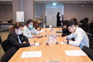 การฝึกอบรม ฝึกอบรม การอบรม อบรม การสัมมนา สัมมนา จัดสัมมนา การสอน สอน วิชา บรรยาย ปฏิบัติ ฝึกปฏิบัติ กิจกรรมกลุ่ม ประชุม ระดมสมอง อภิปราย รายงาน นำเสนอ train training seminar topic course outline proposal group brainstorming workshop discuss discussion content topic syllabus curriculum development วิชา เนื้อหา หัวข้อ รูปแบบ ผู้เข้าอบรม ห้องเรียน ห้องอบรม ห้องประชุม หลักสูตรหัวหน้างาน หลักสูตรพัฒนาหัวหน้างาน หลักสูตรหัวหน้างานยุคใหม่ การบริหาร management หัวหน้างาน supervisor การบังคับบัญชาสำหรับหัวหน้างาน supervisory บทบาทหัวหน้างาน บทบาทและหน้าที่หัวหน้างาน supervisory skill การแก้ปัญหาและตัดสินใจ problem solving problem solving and decision making การบริหารความขัดแย้ง conflict conflict management การเป็นผู้นำ leadership ผู้นำ leader โค้ช coach การสอนงาน coaching การสั่งการ การสั่งงาน directing การมอบหมายงาน delegation การควบคุมงาน controlling การจูงใจ การจูงใจผู้ใต้บังคับบัญชา การจูงใจลูกน้อง motivation การประเมินผลการปฏิบัติงาน performance appraisal การบริหารทรัพยากรบุคคล human resource management งานด้านบุคคล hr human resource การบริหารทรัพยากรมนุษย์ การพัฒนาบุคลากร แผนการฝึกอบรมประจำปี training training road map การรักษาบุคลากร engagement การรักษาคนเก่ง talent retention การคิดอย่างเป็นระบบ systematic thinking การคิดสร้างสรรค์ creative thinking การทำงานเป็นทีม team teamwork การสื่อสาร communication การประสานงาน cooperation การเจรจาต่อรอง negotiation การนำเสนอ present presentation presentation skill presentation technique การวางแผน plan planning การจัดลำดับความสำคัญของงาน priority setting การให้คำปรึกษา counseling การเป็นพี่เลี้ยง พี่เลี้ยง mentor mentoring การสัมภาษณ์พนักงาน interview interviewing ความฉลาดทางอารมณ์ E.Q. e.q. 5ส 5s การเพิ่มผลผลิต productivity การลดต้นทุน cost cost reduction การขาย sales การตลาด marketing การให้บริการ service service mind การบริหารลูกค้าสัมพันธ์ crm customer relationship management การบริหารเชิงกลยุทธ์ strategic management การวางแผนกลยุทธ์ strategic planning การกำหนดตัวชี้วัดในการทำงาน kpi การบริหารเวลา time management โหงวเฮ้ง kaizen บริษัท ไอเดียล อินโนเวชั่น จำกัด ไอเดียลอินโนเวชั่น วิชิต สุรพนานนท์ชัย ดร.วิชิต สุรพนานนท์ชัย วิทยากร อาจารย์ ด๊อกเตอร์ ดร. บริษัทวางระบบองค์กร วางระบบองค์กร วางระบบบริษัท รับวางระบบบริษัท บริษัทวางระบบ การวางระบบบริษัท บริษัทที่ปรึกษา บริษัทวางระบบด้านงานบุคคล ที่ปรึกษา งานที่ปรึกษา ที่ปรึกษาด้าน hr บริษัทที่ปรึกษาด้าน hr ที่ปรึกษา hr ปรึกษา hr ที่ปรึกษางาน hr ที่ปรึกษาด้านทรัพยากรบุคคล บริษัท hr consultant บริษัทที่ปรึกษาด้าน hrd ที่ปรึกษา hrd ปรึกษา hrd ที่ปรึกษางาน hrd บริษัทที่ปรึกษาธุรกิจ บริษัทที่ปรึกษาจำกัด ที่ปรึกษาองค์กร บริษัทรับวางระบบ วางระบบด้านงานบุคคล วางระบบด้านการบริหาร วางระบบด้าน hr งานด้าน hr ผู้เชี่ยวชาญด้าน hr ที่ปรึกษาด้านการขาย วางระบบด้านการขาย ที่ปรึกษาด้านการตลาด วางระบบด้านการตลาด ที่ปรึกษาด้านบัญชี วางระบบด้านบัญชี ที่ปรึกษาด้านการเงิน วางระบบด้านการเงิน ที่ปรึกษาด้านบริการ วางระบบด้านบริการ DeepSeek Gemini ChatGPT
