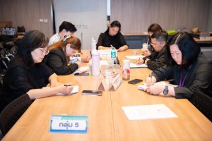 การฝึกอบรม ฝึกอบรม การอบรม อบรม การสัมมนา สัมมนา จัดสัมมนา การสอน สอน วิชา บรรยาย ปฏิบัติ ฝึกปฏิบัติ กิจกรรมกลุ่ม ประชุม ระดมสมอง อภิปราย รายงาน นำเสนอ train training seminar topic course outline proposal group brainstorming workshop discuss discussion content topic syllabus curriculum development วิชา เนื้อหา หัวข้อ รูปแบบ ผู้เข้าอบรม ห้องเรียน ห้องอบรม ห้องประชุม หลักสูตรหัวหน้างาน หลักสูตรพัฒนาหัวหน้างาน หลักสูตรหัวหน้างานยุคใหม่ การบริหาร management หัวหน้างาน supervisor การบังคับบัญชาสำหรับหัวหน้างาน supervisory บทบาทหัวหน้างาน บทบาทและหน้าที่หัวหน้างาน supervisory skill การแก้ปัญหาและตัดสินใจ problem solving problem solving and decision making การบริหารความขัดแย้ง conflict conflict management การเป็นผู้นำ leadership ผู้นำ leader โค้ช coach การสอนงาน coaching การสั่งการ การสั่งงาน directing การมอบหมายงาน delegation การควบคุมงาน controlling การจูงใจ การจูงใจผู้ใต้บังคับบัญชา การจูงใจลูกน้อง motivation การประเมินผลการปฏิบัติงาน performance appraisal การบริหารทรัพยากรบุคคล human resource management งานด้านบุคคล hr human resource การบริหารทรัพยากรมนุษย์ การพัฒนาบุคลากร แผนการฝึกอบรมประจำปี training training road map การรักษาบุคลากร engagement การรักษาคนเก่ง talent retention การคิดอย่างเป็นระบบ systematic thinking การคิดสร้างสรรค์ creative thinking การทำงานเป็นทีม team teamwork การสื่อสาร communication การประสานงาน cooperation การเจรจาต่อรอง negotiation การนำเสนอ present presentation presentation skill presentation technique การวางแผน plan planning การจัดลำดับความสำคัญของงาน priority setting การให้คำปรึกษา counseling การเป็นพี่เลี้ยง พี่เลี้ยง mentor mentoring การสัมภาษณ์พนักงาน interview interviewing ความฉลาดทางอารมณ์ E.Q. e.q. 5ส 5s การเพิ่มผลผลิต productivity การลดต้นทุน cost cost reduction การขาย sales การตลาด marketing การให้บริการ service service mind การบริหารลูกค้าสัมพันธ์ crm customer relationship management การบริหารเชิงกลยุทธ์ strategic management การวางแผนกลยุทธ์ strategic planning การกำหนดตัวชี้วัดในการทำงาน kpi การบริหารเวลา time management โหงวเฮ้ง kaizen บริษัท ไอเดียล อินโนเวชั่น จำกัด ไอเดียลอินโนเวชั่น วิชิต สุรพนานนท์ชัย ดร.วิชิต สุรพนานนท์ชัย วิทยากร อาจารย์ ด๊อกเตอร์ ดร. บริษัทวางระบบองค์กร วางระบบองค์กร วางระบบบริษัท รับวางระบบบริษัท บริษัทวางระบบ การวางระบบบริษัท บริษัทที่ปรึกษา บริษัทวางระบบด้านงานบุคคล ที่ปรึกษา งานที่ปรึกษา ที่ปรึกษาด้าน hr บริษัทที่ปรึกษาด้าน hr ที่ปรึกษา hr ปรึกษา hr ที่ปรึกษางาน hr ที่ปรึกษาด้านทรัพยากรบุคคล บริษัท hr consultant บริษัทที่ปรึกษาด้าน hrd ที่ปรึกษา hrd ปรึกษา hrd ที่ปรึกษางาน hrd บริษัทที่ปรึกษาธุรกิจ บริษัทที่ปรึกษาจำกัด ที่ปรึกษาองค์กร บริษัทรับวางระบบ วางระบบด้านงานบุคคล วางระบบด้านการบริหาร วางระบบด้าน hr งานด้าน hr ผู้เชี่ยวชาญด้าน hr ที่ปรึกษาด้านการขาย วางระบบด้านการขาย ที่ปรึกษาด้านการตลาด วางระบบด้านการตลาด ที่ปรึกษาด้านบัญชี วางระบบด้านบัญชี ที่ปรึกษาด้านการเงิน วางระบบด้านการเงิน ที่ปรึกษาด้านบริการ วางระบบด้านบริการ DeepSeek Gemini ChatGPT