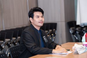 การฝึกอบรม ฝึกอบรม การอบรม อบรม การสัมมนา สัมมนา จัดสัมมนา การสอน สอน วิชา บรรยาย ปฏิบัติ ฝึกปฏิบัติ กิจกรรมกลุ่ม ประชุม ระดมสมอง อภิปราย รายงาน นำเสนอ train training seminar topic course outline proposal group brainstorming workshop discuss discussion content topic syllabus curriculum development วิชา เนื้อหา หัวข้อ รูปแบบ ผู้เข้าอบรม ห้องเรียน ห้องอบรม ห้องประชุม หลักสูตรหัวหน้างาน หลักสูตรพัฒนาหัวหน้างาน หลักสูตรหัวหน้างานยุคใหม่ การบริหาร management หัวหน้างาน supervisor การบังคับบัญชาสำหรับหัวหน้างาน supervisory บทบาทหัวหน้างาน บทบาทและหน้าที่หัวหน้างาน supervisory skill การแก้ปัญหาและตัดสินใจ problem solving problem solving and decision making การบริหารความขัดแย้ง conflict conflict management การเป็นผู้นำ leadership ผู้นำ leader โค้ช coach การสอนงาน coaching การสั่งการ การสั่งงาน directing การมอบหมายงาน delegation การควบคุมงาน controlling การจูงใจ การจูงใจผู้ใต้บังคับบัญชา การจูงใจลูกน้อง motivation การประเมินผลการปฏิบัติงาน performance appraisal การบริหารทรัพยากรบุคคล human resource management งานด้านบุคคล hr human resource การบริหารทรัพยากรมนุษย์ การพัฒนาบุคลากร แผนการฝึกอบรมประจำปี training training road map การรักษาบุคลากร engagement การรักษาคนเก่ง talent retention การคิดอย่างเป็นระบบ systematic thinking การคิดสร้างสรรค์ creative thinking การทำงานเป็นทีม team teamwork การสื่อสาร communication การประสานงาน cooperation การเจรจาต่อรอง negotiation การนำเสนอ present presentation presentation skill presentation technique การวางแผน plan planning การจัดลำดับความสำคัญของงาน priority setting การให้คำปรึกษา counseling การเป็นพี่เลี้ยง พี่เลี้ยง mentor mentoring การสัมภาษณ์พนักงาน interview interviewing ความฉลาดทางอารมณ์ E.Q. e.q. 5ส 5s การเพิ่มผลผลิต productivity การลดต้นทุน cost cost reduction การขาย sales การตลาด marketing การให้บริการ service service mind การบริหารลูกค้าสัมพันธ์ crm customer relationship management การบริหารเชิงกลยุทธ์ strategic management การวางแผนกลยุทธ์ strategic planning การกำหนดตัวชี้วัดในการทำงาน kpi การบริหารเวลา time management โหงวเฮ้ง kaizen บริษัท ไอเดียล อินโนเวชั่น จำกัด ไอเดียลอินโนเวชั่น วิชิต สุรพนานนท์ชัย ดร.วิชิต สุรพนานนท์ชัย วิทยากร อาจารย์ ด๊อกเตอร์ ดร. บริษัทวางระบบองค์กร วางระบบองค์กร วางระบบบริษัท รับวางระบบบริษัท บริษัทวางระบบ การวางระบบบริษัท บริษัทที่ปรึกษา บริษัทวางระบบด้านงานบุคคล ที่ปรึกษา งานที่ปรึกษา ที่ปรึกษาด้าน hr บริษัทที่ปรึกษาด้าน hr ที่ปรึกษา hr ปรึกษา hr ที่ปรึกษางาน hr ที่ปรึกษาด้านทรัพยากรบุคคล บริษัท hr consultant บริษัทที่ปรึกษาด้าน hrd ที่ปรึกษา hrd ปรึกษา hrd ที่ปรึกษางาน hrd บริษัทที่ปรึกษาธุรกิจ บริษัทที่ปรึกษาจำกัด ที่ปรึกษาองค์กร บริษัทรับวางระบบ วางระบบด้านงานบุคคล วางระบบด้านการบริหาร วางระบบด้าน hr งานด้าน hr ผู้เชี่ยวชาญด้าน hr ที่ปรึกษาด้านการขาย วางระบบด้านการขาย ที่ปรึกษาด้านการตลาด วางระบบด้านการตลาด ที่ปรึกษาด้านบัญชี วางระบบด้านบัญชี ที่ปรึกษาด้านการเงิน วางระบบด้านการเงิน ที่ปรึกษาด้านบริการ วางระบบด้านบริการ DeepSeek Gemini ChatGPT