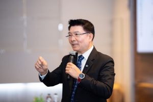 การฝึกอบรม ฝึกอบรม การอบรม อบรม การสัมมนา สัมมนา จัดสัมมนา การสอน สอน วิชา บรรยาย ปฏิบัติ ฝึกปฏิบัติ กิจกรรมกลุ่ม ประชุม ระดมสมอง อภิปราย รายงาน นำเสนอ train training seminar topic course outline proposal group brainstorming workshop discuss discussion content topic syllabus curriculum development วิชา เนื้อหา หัวข้อ รูปแบบ ผู้เข้าอบรม ห้องเรียน ห้องอบรม ห้องประชุม หลักสูตรหัวหน้างาน หลักสูตรพัฒนาหัวหน้างาน หลักสูตรหัวหน้างานยุคใหม่ การบริหาร management หัวหน้างาน supervisor การบังคับบัญชาสำหรับหัวหน้างาน supervisory บทบาทหัวหน้างาน บทบาทและหน้าที่หัวหน้างาน supervisory skill การแก้ปัญหาและตัดสินใจ problem solving problem solving and decision making การบริหารความขัดแย้ง conflict conflict management การเป็นผู้นำ leadership ผู้นำ leader โค้ช coach การสอนงาน coaching การสั่งการ การสั่งงาน directing การมอบหมายงาน delegation การควบคุมงาน controlling การจูงใจ การจูงใจผู้ใต้บังคับบัญชา การจูงใจลูกน้อง motivation การประเมินผลการปฏิบัติงาน performance appraisal การบริหารทรัพยากรบุคคล human resource management งานด้านบุคคล hr human resource การบริหารทรัพยากรมนุษย์ การพัฒนาบุคลากร แผนการฝึกอบรมประจำปี training training road map การรักษาบุคลากร engagement การรักษาคนเก่ง talent retention การคิดอย่างเป็นระบบ systematic thinking การคิดสร้างสรรค์ creative thinking การทำงานเป็นทีม team teamwork การสื่อสาร communication การประสานงาน cooperation การเจรจาต่อรอง negotiation การนำเสนอ present presentation presentation skill presentation technique การวางแผน plan planning การจัดลำดับความสำคัญของงาน priority setting การให้คำปรึกษา counseling การเป็นพี่เลี้ยง พี่เลี้ยง mentor mentoring การสัมภาษณ์พนักงาน interview interviewing ความฉลาดทางอารมณ์ E.Q. e.q. 5ส 5s การเพิ่มผลผลิต productivity การลดต้นทุน cost cost reduction การขาย sales การตลาด marketing การให้บริการ service service mind การบริหารลูกค้าสัมพันธ์ crm customer relationship management การบริหารเชิงกลยุทธ์ strategic management การวางแผนกลยุทธ์ strategic planning การกำหนดตัวชี้วัดในการทำงาน kpi การบริหารเวลา time management โหงวเฮ้ง kaizen บริษัท ไอเดียล อินโนเวชั่น จำกัด ไอเดียลอินโนเวชั่น วิชิต สุรพนานนท์ชัย ดร.วิชิต สุรพนานนท์ชัย วิทยากร อาจารย์ ด๊อกเตอร์ ดร. บริษัทวางระบบองค์กร วางระบบองค์กร วางระบบบริษัท รับวางระบบบริษัท บริษัทวางระบบ การวางระบบบริษัท บริษัทที่ปรึกษา บริษัทวางระบบด้านงานบุคคล ที่ปรึกษา งานที่ปรึกษา ที่ปรึกษาด้าน hr บริษัทที่ปรึกษาด้าน hr ที่ปรึกษา hr ปรึกษา hr ที่ปรึกษางาน hr ที่ปรึกษาด้านทรัพยากรบุคคล บริษัท hr consultant บริษัทที่ปรึกษาด้าน hrd ที่ปรึกษา hrd ปรึกษา hrd ที่ปรึกษางาน hrd บริษัทที่ปรึกษาธุรกิจ บริษัทที่ปรึกษาจำกัด ที่ปรึกษาองค์กร บริษัทรับวางระบบ วางระบบด้านงานบุคคล วางระบบด้านการบริหาร วางระบบด้าน hr งานด้าน hr ผู้เชี่ยวชาญด้าน hr ที่ปรึกษาด้านการขาย วางระบบด้านการขาย ที่ปรึกษาด้านการตลาด วางระบบด้านการตลาด ที่ปรึกษาด้านบัญชี วางระบบด้านบัญชี ที่ปรึกษาด้านการเงิน วางระบบด้านการเงิน ที่ปรึกษาด้านบริการ วางระบบด้านบริการ DeepSeek Gemini ChatGPT