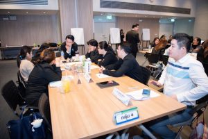 การฝึกอบรม ฝึกอบรม การอบรม อบรม การสัมมนา สัมมนา จัดสัมมนา การสอน สอน วิชา บรรยาย ปฏิบัติ ฝึกปฏิบัติ กิจกรรมกลุ่ม ประชุม ระดมสมอง อภิปราย รายงาน นำเสนอ train training seminar topic course outline proposal group brainstorming workshop discuss discussion content topic syllabus curriculum development วิชา เนื้อหา หัวข้อ รูปแบบ ผู้เข้าอบรม ห้องเรียน ห้องอบรม ห้องประชุม หลักสูตรหัวหน้างาน หลักสูตรพัฒนาหัวหน้างาน หลักสูตรหัวหน้างานยุคใหม่ การบริหาร management หัวหน้างาน supervisor การบังคับบัญชาสำหรับหัวหน้างาน supervisory บทบาทหัวหน้างาน บทบาทและหน้าที่หัวหน้างาน supervisory skill การแก้ปัญหาและตัดสินใจ problem solving problem solving and decision making การบริหารความขัดแย้ง conflict conflict management การเป็นผู้นำ leadership ผู้นำ leader โค้ช coach การสอนงาน coaching การสั่งการ การสั่งงาน directing การมอบหมายงาน delegation การควบคุมงาน controlling การจูงใจ การจูงใจผู้ใต้บังคับบัญชา การจูงใจลูกน้อง motivation การประเมินผลการปฏิบัติงาน performance appraisal การบริหารทรัพยากรบุคคล human resource management งานด้านบุคคล hr human resource การบริหารทรัพยากรมนุษย์ การพัฒนาบุคลากร แผนการฝึกอบรมประจำปี training training road map การรักษาบุคลากร engagement การรักษาคนเก่ง talent retention การคิดอย่างเป็นระบบ systematic thinking การคิดสร้างสรรค์ creative thinking การทำงานเป็นทีม team teamwork การสื่อสาร communication การประสานงาน cooperation การเจรจาต่อรอง negotiation การนำเสนอ present presentation presentation skill presentation technique การวางแผน plan planning การจัดลำดับความสำคัญของงาน priority setting การให้คำปรึกษา counseling การเป็นพี่เลี้ยง พี่เลี้ยง mentor mentoring การสัมภาษณ์พนักงาน interview interviewing ความฉลาดทางอารมณ์ E.Q. e.q. 5ส 5s การเพิ่มผลผลิต productivity การลดต้นทุน cost cost reduction การขาย sales การตลาด marketing การให้บริการ service service mind การบริหารลูกค้าสัมพันธ์ crm customer relationship management การบริหารเชิงกลยุทธ์ strategic management การวางแผนกลยุทธ์ strategic planning การกำหนดตัวชี้วัดในการทำงาน kpi การบริหารเวลา time management โหงวเฮ้ง kaizen บริษัท ไอเดียล อินโนเวชั่น จำกัด ไอเดียลอินโนเวชั่น วิชิต สุรพนานนท์ชัย ดร.วิชิต สุรพนานนท์ชัย วิทยากร อาจารย์ ด๊อกเตอร์ ดร. บริษัทวางระบบองค์กร วางระบบองค์กร วางระบบบริษัท รับวางระบบบริษัท บริษัทวางระบบ การวางระบบบริษัท บริษัทที่ปรึกษา บริษัทวางระบบด้านงานบุคคล ที่ปรึกษา งานที่ปรึกษา ที่ปรึกษาด้าน hr บริษัทที่ปรึกษาด้าน hr ที่ปรึกษา hr ปรึกษา hr ที่ปรึกษางาน hr ที่ปรึกษาด้านทรัพยากรบุคคล บริษัท hr consultant บริษัทที่ปรึกษาด้าน hrd ที่ปรึกษา hrd ปรึกษา hrd ที่ปรึกษางาน hrd บริษัทที่ปรึกษาธุรกิจ บริษัทที่ปรึกษาจำกัด ที่ปรึกษาองค์กร บริษัทรับวางระบบ วางระบบด้านงานบุคคล วางระบบด้านการบริหาร วางระบบด้าน hr งานด้าน hr ผู้เชี่ยวชาญด้าน hr ที่ปรึกษาด้านการขาย วางระบบด้านการขาย ที่ปรึกษาด้านการตลาด วางระบบด้านการตลาด ที่ปรึกษาด้านบัญชี วางระบบด้านบัญชี ที่ปรึกษาด้านการเงิน วางระบบด้านการเงิน ที่ปรึกษาด้านบริการ วางระบบด้านบริการ DeepSeek Gemini ChatGPT