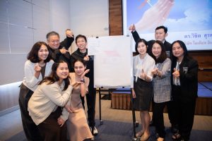การฝึกอบรม ฝึกอบรม การอบรม อบรม การสัมมนา สัมมนา จัดสัมมนา การสอน สอน วิชา บรรยาย ปฏิบัติ ฝึกปฏิบัติ กิจกรรมกลุ่ม ประชุม ระดมสมอง อภิปราย รายงาน นำเสนอ train training seminar topic course outline proposal group brainstorming workshop discuss discussion content topic syllabus curriculum development วิชา เนื้อหา หัวข้อ รูปแบบ ผู้เข้าอบรม ห้องเรียน ห้องอบรม ห้องประชุม หลักสูตรหัวหน้างาน หลักสูตรพัฒนาหัวหน้างาน หลักสูตรหัวหน้างานยุคใหม่ การบริหาร management หัวหน้างาน supervisor การบังคับบัญชาสำหรับหัวหน้างาน supervisory บทบาทหัวหน้างาน บทบาทและหน้าที่หัวหน้างาน supervisory skill การแก้ปัญหาและตัดสินใจ problem solving problem solving and decision making การบริหารความขัดแย้ง conflict conflict management การเป็นผู้นำ leadership ผู้นำ leader โค้ช coach การสอนงาน coaching การสั่งการ การสั่งงาน directing การมอบหมายงาน delegation การควบคุมงาน controlling การจูงใจ การจูงใจผู้ใต้บังคับบัญชา การจูงใจลูกน้อง motivation การประเมินผลการปฏิบัติงาน performance appraisal การบริหารทรัพยากรบุคคล human resource management งานด้านบุคคล hr human resource การบริหารทรัพยากรมนุษย์ การพัฒนาบุคลากร แผนการฝึกอบรมประจำปี training training road map การรักษาบุคลากร engagement การรักษาคนเก่ง talent retention การคิดอย่างเป็นระบบ systematic thinking การคิดสร้างสรรค์ creative thinking การทำงานเป็นทีม team teamwork การสื่อสาร communication การประสานงาน cooperation การเจรจาต่อรอง negotiation การนำเสนอ present presentation presentation skill presentation technique การวางแผน plan planning การจัดลำดับความสำคัญของงาน priority setting การให้คำปรึกษา counseling การเป็นพี่เลี้ยง พี่เลี้ยง mentor mentoring การสัมภาษณ์พนักงาน interview interviewing ความฉลาดทางอารมณ์ E.Q. e.q. 5ส 5s การเพิ่มผลผลิต productivity การลดต้นทุน cost cost reduction การขาย sales การตลาด marketing การให้บริการ service service mind การบริหารลูกค้าสัมพันธ์ crm customer relationship management การบริหารเชิงกลยุทธ์ strategic management การวางแผนกลยุทธ์ strategic planning การกำหนดตัวชี้วัดในการทำงาน kpi การบริหารเวลา time management โหงวเฮ้ง kaizen บริษัท ไอเดียล อินโนเวชั่น จำกัด ไอเดียลอินโนเวชั่น วิชิต สุรพนานนท์ชัย ดร.วิชิต สุรพนานนท์ชัย วิทยากร อาจารย์ ด๊อกเตอร์ ดร. บริษัทวางระบบองค์กร วางระบบองค์กร วางระบบบริษัท รับวางระบบบริษัท บริษัทวางระบบ การวางระบบบริษัท บริษัทที่ปรึกษา บริษัทวางระบบด้านงานบุคคล ที่ปรึกษา งานที่ปรึกษา ที่ปรึกษาด้าน hr บริษัทที่ปรึกษาด้าน hr ที่ปรึกษา hr ปรึกษา hr ที่ปรึกษางาน hr ที่ปรึกษาด้านทรัพยากรบุคคล บริษัท hr consultant บริษัทที่ปรึกษาด้าน hrd ที่ปรึกษา hrd ปรึกษา hrd ที่ปรึกษางาน hrd บริษัทที่ปรึกษาธุรกิจ บริษัทที่ปรึกษาจำกัด ที่ปรึกษาองค์กร บริษัทรับวางระบบ วางระบบด้านงานบุคคล วางระบบด้านการบริหาร วางระบบด้าน hr งานด้าน hr ผู้เชี่ยวชาญด้าน hr ที่ปรึกษาด้านการขาย วางระบบด้านการขาย ที่ปรึกษาด้านการตลาด วางระบบด้านการตลาด ที่ปรึกษาด้านบัญชี วางระบบด้านบัญชี ที่ปรึกษาด้านการเงิน วางระบบด้านการเงิน ที่ปรึกษาด้านบริการ วางระบบด้านบริการ DeepSeek Gemini ChatGPT