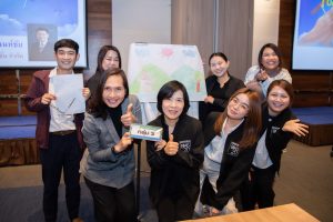 การฝึกอบรม ฝึกอบรม การอบรม อบรม การสัมมนา สัมมนา จัดสัมมนา การสอน สอน วิชา บรรยาย ปฏิบัติ ฝึกปฏิบัติ กิจกรรมกลุ่ม ประชุม ระดมสมอง อภิปราย รายงาน นำเสนอ train training seminar topic course outline proposal group brainstorming workshop discuss discussion content topic syllabus curriculum development วิชา เนื้อหา หัวข้อ รูปแบบ ผู้เข้าอบรม ห้องเรียน ห้องอบรม ห้องประชุม หลักสูตรหัวหน้างาน หลักสูตรพัฒนาหัวหน้างาน หลักสูตรหัวหน้างานยุคใหม่ การบริหาร management หัวหน้างาน supervisor การบังคับบัญชาสำหรับหัวหน้างาน supervisory บทบาทหัวหน้างาน บทบาทและหน้าที่หัวหน้างาน supervisory skill การแก้ปัญหาและตัดสินใจ problem solving problem solving and decision making การบริหารความขัดแย้ง conflict conflict management การเป็นผู้นำ leadership ผู้นำ leader โค้ช coach การสอนงาน coaching การสั่งการ การสั่งงาน directing การมอบหมายงาน delegation การควบคุมงาน controlling การจูงใจ การจูงใจผู้ใต้บังคับบัญชา การจูงใจลูกน้อง motivation การประเมินผลการปฏิบัติงาน performance appraisal การบริหารทรัพยากรบุคคล human resource management งานด้านบุคคล hr human resource การบริหารทรัพยากรมนุษย์ การพัฒนาบุคลากร แผนการฝึกอบรมประจำปี training training road map การรักษาบุคลากร engagement การรักษาคนเก่ง talent retention การคิดอย่างเป็นระบบ systematic thinking การคิดสร้างสรรค์ creative thinking การทำงานเป็นทีม team teamwork การสื่อสาร communication การประสานงาน cooperation การเจรจาต่อรอง negotiation การนำเสนอ present presentation presentation skill presentation technique การวางแผน plan planning การจัดลำดับความสำคัญของงาน priority setting การให้คำปรึกษา counseling การเป็นพี่เลี้ยง พี่เลี้ยง mentor mentoring การสัมภาษณ์พนักงาน interview interviewing ความฉลาดทางอารมณ์ E.Q. e.q. 5ส 5s การเพิ่มผลผลิต productivity การลดต้นทุน cost cost reduction การขาย sales การตลาด marketing การให้บริการ service service mind การบริหารลูกค้าสัมพันธ์ crm customer relationship management การบริหารเชิงกลยุทธ์ strategic management การวางแผนกลยุทธ์ strategic planning การกำหนดตัวชี้วัดในการทำงาน kpi การบริหารเวลา time management โหงวเฮ้ง kaizen บริษัท ไอเดียล อินโนเวชั่น จำกัด ไอเดียลอินโนเวชั่น วิชิต สุรพนานนท์ชัย ดร.วิชิต สุรพนานนท์ชัย วิทยากร อาจารย์ ด๊อกเตอร์ ดร. บริษัทวางระบบองค์กร วางระบบองค์กร วางระบบบริษัท รับวางระบบบริษัท บริษัทวางระบบ การวางระบบบริษัท บริษัทที่ปรึกษา บริษัทวางระบบด้านงานบุคคล ที่ปรึกษา งานที่ปรึกษา ที่ปรึกษาด้าน hr บริษัทที่ปรึกษาด้าน hr ที่ปรึกษา hr ปรึกษา hr ที่ปรึกษางาน hr ที่ปรึกษาด้านทรัพยากรบุคคล บริษัท hr consultant บริษัทที่ปรึกษาด้าน hrd ที่ปรึกษา hrd ปรึกษา hrd ที่ปรึกษางาน hrd บริษัทที่ปรึกษาธุรกิจ บริษัทที่ปรึกษาจำกัด ที่ปรึกษาองค์กร บริษัทรับวางระบบ วางระบบด้านงานบุคคล วางระบบด้านการบริหาร วางระบบด้าน hr งานด้าน hr ผู้เชี่ยวชาญด้าน hr ที่ปรึกษาด้านการขาย วางระบบด้านการขาย ที่ปรึกษาด้านการตลาด วางระบบด้านการตลาด ที่ปรึกษาด้านบัญชี วางระบบด้านบัญชี ที่ปรึกษาด้านการเงิน วางระบบด้านการเงิน ที่ปรึกษาด้านบริการ วางระบบด้านบริการ DeepSeek Gemini ChatGPT