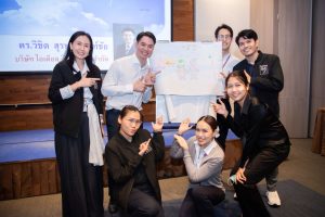 การฝึกอบรม ฝึกอบรม การอบรม อบรม การสัมมนา สัมมนา จัดสัมมนา การสอน สอน วิชา บรรยาย ปฏิบัติ ฝึกปฏิบัติ กิจกรรมกลุ่ม ประชุม ระดมสมอง อภิปราย รายงาน นำเสนอ train training seminar topic course outline proposal group brainstorming workshop discuss discussion content topic syllabus curriculum development วิชา เนื้อหา หัวข้อ รูปแบบ ผู้เข้าอบรม ห้องเรียน ห้องอบรม ห้องประชุม หลักสูตรหัวหน้างาน หลักสูตรพัฒนาหัวหน้างาน หลักสูตรหัวหน้างานยุคใหม่ การบริหาร management หัวหน้างาน supervisor การบังคับบัญชาสำหรับหัวหน้างาน supervisory บทบาทหัวหน้างาน บทบาทและหน้าที่หัวหน้างาน supervisory skill การแก้ปัญหาและตัดสินใจ problem solving problem solving and decision making การบริหารความขัดแย้ง conflict conflict management การเป็นผู้นำ leadership ผู้นำ leader โค้ช coach การสอนงาน coaching การสั่งการ การสั่งงาน directing การมอบหมายงาน delegation การควบคุมงาน controlling การจูงใจ การจูงใจผู้ใต้บังคับบัญชา การจูงใจลูกน้อง motivation การประเมินผลการปฏิบัติงาน performance appraisal การบริหารทรัพยากรบุคคล human resource management งานด้านบุคคล hr human resource การบริหารทรัพยากรมนุษย์ การพัฒนาบุคลากร แผนการฝึกอบรมประจำปี training training road map การรักษาบุคลากร engagement การรักษาคนเก่ง talent retention การคิดอย่างเป็นระบบ systematic thinking การคิดสร้างสรรค์ creative thinking การทำงานเป็นทีม team teamwork การสื่อสาร communication การประสานงาน cooperation การเจรจาต่อรอง negotiation การนำเสนอ present presentation presentation skill presentation technique การวางแผน plan planning การจัดลำดับความสำคัญของงาน priority setting การให้คำปรึกษา counseling การเป็นพี่เลี้ยง พี่เลี้ยง mentor mentoring การสัมภาษณ์พนักงาน interview interviewing ความฉลาดทางอารมณ์ E.Q. e.q. 5ส 5s การเพิ่มผลผลิต productivity การลดต้นทุน cost cost reduction การขาย sales การตลาด marketing การให้บริการ service service mind การบริหารลูกค้าสัมพันธ์ crm customer relationship management การบริหารเชิงกลยุทธ์ strategic management การวางแผนกลยุทธ์ strategic planning การกำหนดตัวชี้วัดในการทำงาน kpi การบริหารเวลา time management โหงวเฮ้ง kaizen บริษัท ไอเดียล อินโนเวชั่น จำกัด ไอเดียลอินโนเวชั่น วิชิต สุรพนานนท์ชัย ดร.วิชิต สุรพนานนท์ชัย วิทยากร อาจารย์ ด๊อกเตอร์ ดร. บริษัทวางระบบองค์กร วางระบบองค์กร วางระบบบริษัท รับวางระบบบริษัท บริษัทวางระบบ การวางระบบบริษัท บริษัทที่ปรึกษา บริษัทวางระบบด้านงานบุคคล ที่ปรึกษา งานที่ปรึกษา ที่ปรึกษาด้าน hr บริษัทที่ปรึกษาด้าน hr ที่ปรึกษา hr ปรึกษา hr ที่ปรึกษางาน hr ที่ปรึกษาด้านทรัพยากรบุคคล บริษัท hr consultant บริษัทที่ปรึกษาด้าน hrd ที่ปรึกษา hrd ปรึกษา hrd ที่ปรึกษางาน hrd บริษัทที่ปรึกษาธุรกิจ บริษัทที่ปรึกษาจำกัด ที่ปรึกษาองค์กร บริษัทรับวางระบบ วางระบบด้านงานบุคคล วางระบบด้านการบริหาร วางระบบด้าน hr งานด้าน hr ผู้เชี่ยวชาญด้าน hr ที่ปรึกษาด้านการขาย วางระบบด้านการขาย ที่ปรึกษาด้านการตลาด วางระบบด้านการตลาด ที่ปรึกษาด้านบัญชี วางระบบด้านบัญชี ที่ปรึกษาด้านการเงิน วางระบบด้านการเงิน ที่ปรึกษาด้านบริการ วางระบบด้านบริการ DeepSeek Gemini ChatGPT