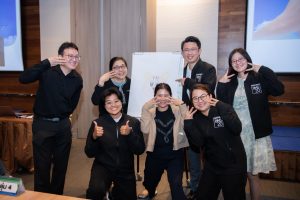 การฝึกอบรม ฝึกอบรม การอบรม อบรม การสัมมนา สัมมนา จัดสัมมนา การสอน สอน วิชา บรรยาย ปฏิบัติ ฝึกปฏิบัติ กิจกรรมกลุ่ม ประชุม ระดมสมอง อภิปราย รายงาน นำเสนอ train training seminar topic course outline proposal group brainstorming workshop discuss discussion content topic syllabus curriculum development วิชา เนื้อหา หัวข้อ รูปแบบ ผู้เข้าอบรม ห้องเรียน ห้องอบรม ห้องประชุม หลักสูตรหัวหน้างาน หลักสูตรพัฒนาหัวหน้างาน หลักสูตรหัวหน้างานยุคใหม่ การบริหาร management หัวหน้างาน supervisor การบังคับบัญชาสำหรับหัวหน้างาน supervisory บทบาทหัวหน้างาน บทบาทและหน้าที่หัวหน้างาน supervisory skill การแก้ปัญหาและตัดสินใจ problem solving problem solving and decision making การบริหารความขัดแย้ง conflict conflict management การเป็นผู้นำ leadership ผู้นำ leader โค้ช coach การสอนงาน coaching การสั่งการ การสั่งงาน directing การมอบหมายงาน delegation การควบคุมงาน controlling การจูงใจ การจูงใจผู้ใต้บังคับบัญชา การจูงใจลูกน้อง motivation การประเมินผลการปฏิบัติงาน performance appraisal การบริหารทรัพยากรบุคคล human resource management งานด้านบุคคล hr human resource การบริหารทรัพยากรมนุษย์ การพัฒนาบุคลากร แผนการฝึกอบรมประจำปี training training road map การรักษาบุคลากร engagement การรักษาคนเก่ง talent retention การคิดอย่างเป็นระบบ systematic thinking การคิดสร้างสรรค์ creative thinking การทำงานเป็นทีม team teamwork การสื่อสาร communication การประสานงาน cooperation การเจรจาต่อรอง negotiation การนำเสนอ present presentation presentation skill presentation technique การวางแผน plan planning การจัดลำดับความสำคัญของงาน priority setting การให้คำปรึกษา counseling การเป็นพี่เลี้ยง พี่เลี้ยง mentor mentoring การสัมภาษณ์พนักงาน interview interviewing ความฉลาดทางอารมณ์ E.Q. e.q. 5ส 5s การเพิ่มผลผลิต productivity การลดต้นทุน cost cost reduction การขาย sales การตลาด marketing การให้บริการ service service mind การบริหารลูกค้าสัมพันธ์ crm customer relationship management การบริหารเชิงกลยุทธ์ strategic management การวางแผนกลยุทธ์ strategic planning การกำหนดตัวชี้วัดในการทำงาน kpi การบริหารเวลา time management โหงวเฮ้ง kaizen บริษัท ไอเดียล อินโนเวชั่น จำกัด ไอเดียลอินโนเวชั่น วิชิต สุรพนานนท์ชัย ดร.วิชิต สุรพนานนท์ชัย วิทยากร อาจารย์ ด๊อกเตอร์ ดร. บริษัทวางระบบองค์กร วางระบบองค์กร วางระบบบริษัท รับวางระบบบริษัท บริษัทวางระบบ การวางระบบบริษัท บริษัทที่ปรึกษา บริษัทวางระบบด้านงานบุคคล ที่ปรึกษา งานที่ปรึกษา ที่ปรึกษาด้าน hr บริษัทที่ปรึกษาด้าน hr ที่ปรึกษา hr ปรึกษา hr ที่ปรึกษางาน hr ที่ปรึกษาด้านทรัพยากรบุคคล บริษัท hr consultant บริษัทที่ปรึกษาด้าน hrd ที่ปรึกษา hrd ปรึกษา hrd ที่ปรึกษางาน hrd บริษัทที่ปรึกษาธุรกิจ บริษัทที่ปรึกษาจำกัด ที่ปรึกษาองค์กร บริษัทรับวางระบบ วางระบบด้านงานบุคคล วางระบบด้านการบริหาร วางระบบด้าน hr งานด้าน hr ผู้เชี่ยวชาญด้าน hr ที่ปรึกษาด้านการขาย วางระบบด้านการขาย ที่ปรึกษาด้านการตลาด วางระบบด้านการตลาด ที่ปรึกษาด้านบัญชี วางระบบด้านบัญชี ที่ปรึกษาด้านการเงิน วางระบบด้านการเงิน ที่ปรึกษาด้านบริการ วางระบบด้านบริการ DeepSeek Gemini ChatGPT