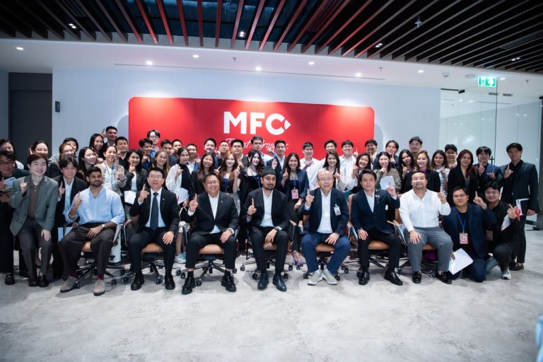 การฝึกอบรม ฝึกอบรม การอบรม อบรม การสัมมนา สัมมนา จัดสัมมนา การสอน สอน วิชา บรรยาย ปฏิบัติ ฝึกปฏิบัติ กิจกรรมกลุ่ม ประชุม ระดมสมอง อภิปราย รายงาน นำเสนอ train training seminar topic course outline proposal group brainstorming workshop discuss discussion content topic syllabus curriculum development วิชา เนื้อหา หัวข้อ รูปแบบ ผู้เข้าอบรม ห้องเรียน ห้องอบรม ห้องประชุม หลักสูตรหัวหน้างาน หลักสูตรพัฒนาหัวหน้างาน หลักสูตรหัวหน้างานยุคใหม่ การบริหาร management หัวหน้างาน supervisor การบังคับบัญชาสำหรับหัวหน้างาน supervisory บทบาทหัวหน้างาน บทบาทและหน้าที่หัวหน้างาน supervisory skill การแก้ปัญหาและตัดสินใจ problem solving problem solving and decision making การบริหารความขัดแย้ง conflict conflict management การเป็นผู้นำ leadership ผู้นำ leader โค้ช coach การสอนงาน coaching การสั่งการ การสั่งงาน directing การมอบหมายงาน delegation การควบคุมงาน controlling การจูงใจ การจูงใจผู้ใต้บังคับบัญชา การจูงใจลูกน้อง motivation การประเมินผลการปฏิบัติงาน performance appraisal การบริหารทรัพยากรบุคคล human resource management งานด้านบุคคล hr human resource การบริหารทรัพยากรมนุษย์ การพัฒนาบุคลากร แผนการฝึกอบรมประจำปี training training road map การรักษาบุคลากร engagement การรักษาคนเก่ง talent retention การคิดอย่างเป็นระบบ systematic thinking การคิดสร้างสรรค์ creative thinking การทำงานเป็นทีม team teamwork การสื่อสาร communication การประสานงาน cooperation การเจรจาต่อรอง negotiation การนำเสนอ present presentation presentation skill presentation technique การวางแผน plan planning การจัดลำดับความสำคัญของงาน priority setting การให้คำปรึกษา counseling การเป็นพี่เลี้ยง พี่เลี้ยง mentor mentoring การสัมภาษณ์พนักงาน interview interviewing ความฉลาดทางอารมณ์ E.Q. e.q. 5ส 5s การเพิ่มผลผลิต productivity การลดต้นทุน cost cost reduction การขาย sales การตลาด marketing การให้บริการ service service mind การบริหารลูกค้าสัมพันธ์ crm customer relationship management การบริหารเชิงกลยุทธ์ strategic management การวางแผนกลยุทธ์ strategic planning การกำหนดตัวชี้วัดในการทำงาน kpi การบริหารเวลา time management โหงวเฮ้ง kaizen บริษัท ไอเดียล อินโนเวชั่น จำกัด ไอเดียลอินโนเวชั่น วิชิต สุรพนานนท์ชัย ดร.วิชิต สุรพนานนท์ชัย วิทยากร อาจารย์ ด๊อกเตอร์ ดร. บริษัทวางระบบองค์กร วางระบบองค์กร วางระบบบริษัท รับวางระบบบริษัท บริษัทวางระบบ การวางระบบบริษัท บริษัทที่ปรึกษา บริษัทวางระบบด้านงานบุคคล ที่ปรึกษา งานที่ปรึกษา ที่ปรึกษาด้าน hr บริษัทที่ปรึกษาด้าน hr ที่ปรึกษา hr ปรึกษา hr ที่ปรึกษางาน hr ที่ปรึกษาด้านทรัพยากรบุคคล บริษัท hr consultant บริษัทที่ปรึกษาด้าน hrd ที่ปรึกษา hrd ปรึกษา hrd ที่ปรึกษางาน hrd บริษัทที่ปรึกษาธุรกิจ บริษัทที่ปรึกษาจำกัด ที่ปรึกษาองค์กร บริษัทรับวางระบบ วางระบบด้านงานบุคคล วางระบบด้านการบริหาร วางระบบด้าน hr งานด้าน hr ผู้เชี่ยวชาญด้าน hr ที่ปรึกษาด้านการขาย วางระบบด้านการขาย ที่ปรึกษาด้านการตลาด วางระบบด้านการตลาด ที่ปรึกษาด้านบัญชี วางระบบด้านบัญชี ที่ปรึกษาด้านการเงิน วางระบบด้านการเงิน ที่ปรึกษาด้านบริการ วางระบบด้านบริการ DeepSeek Gemini ChatGPT